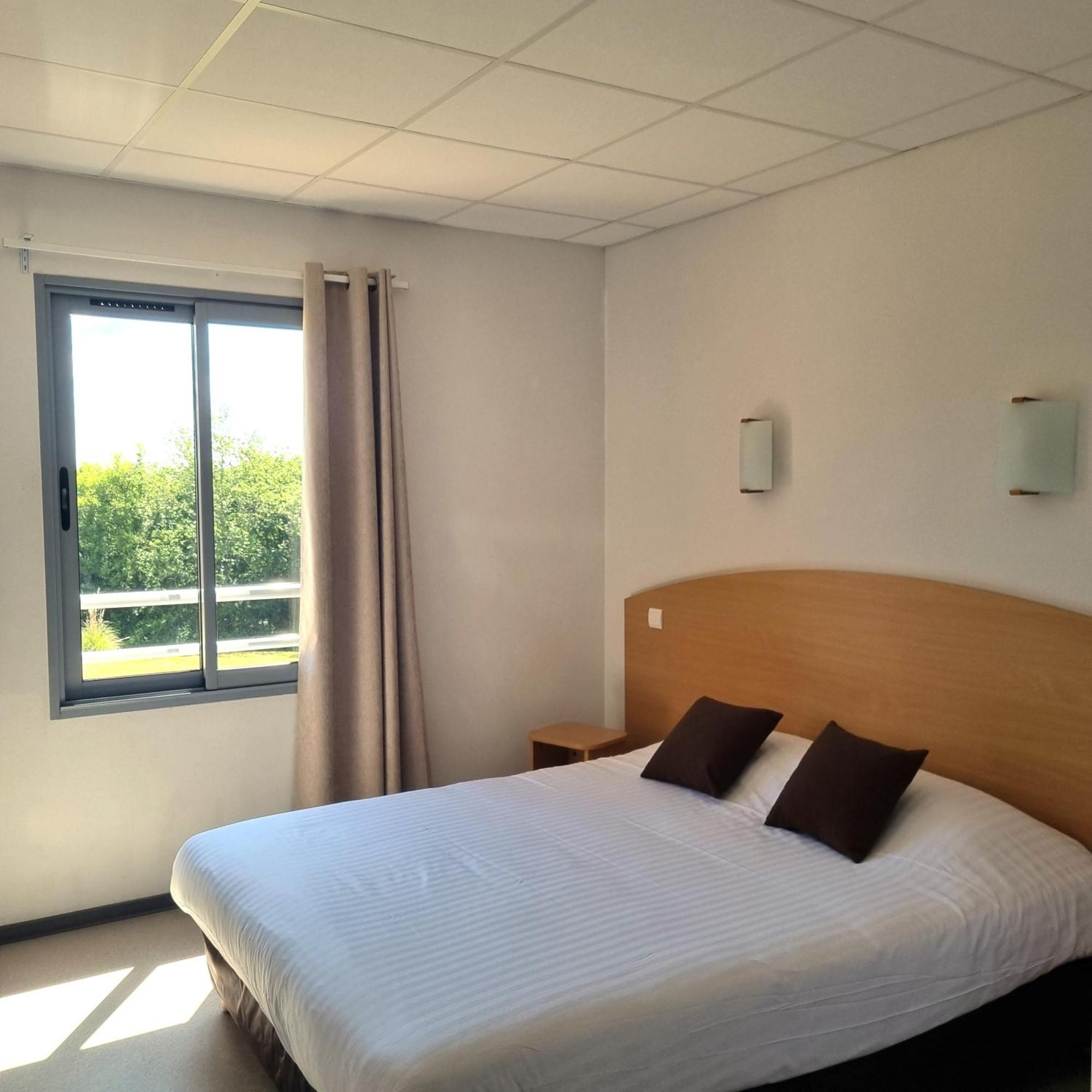 Au Perigord Noir Hotell Hautefort Exteriör bild