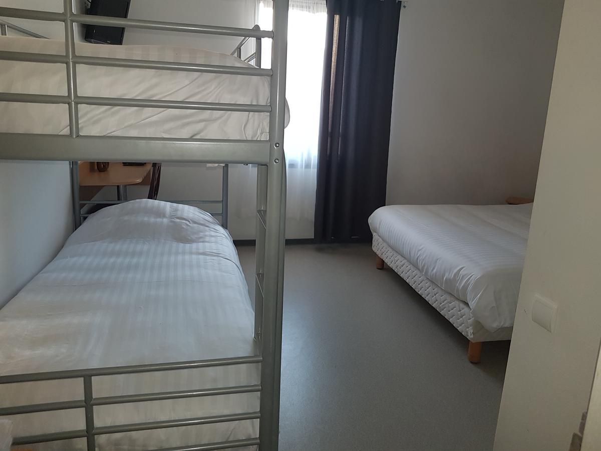 Au Perigord Noir Hotell Hautefort Exteriör bild