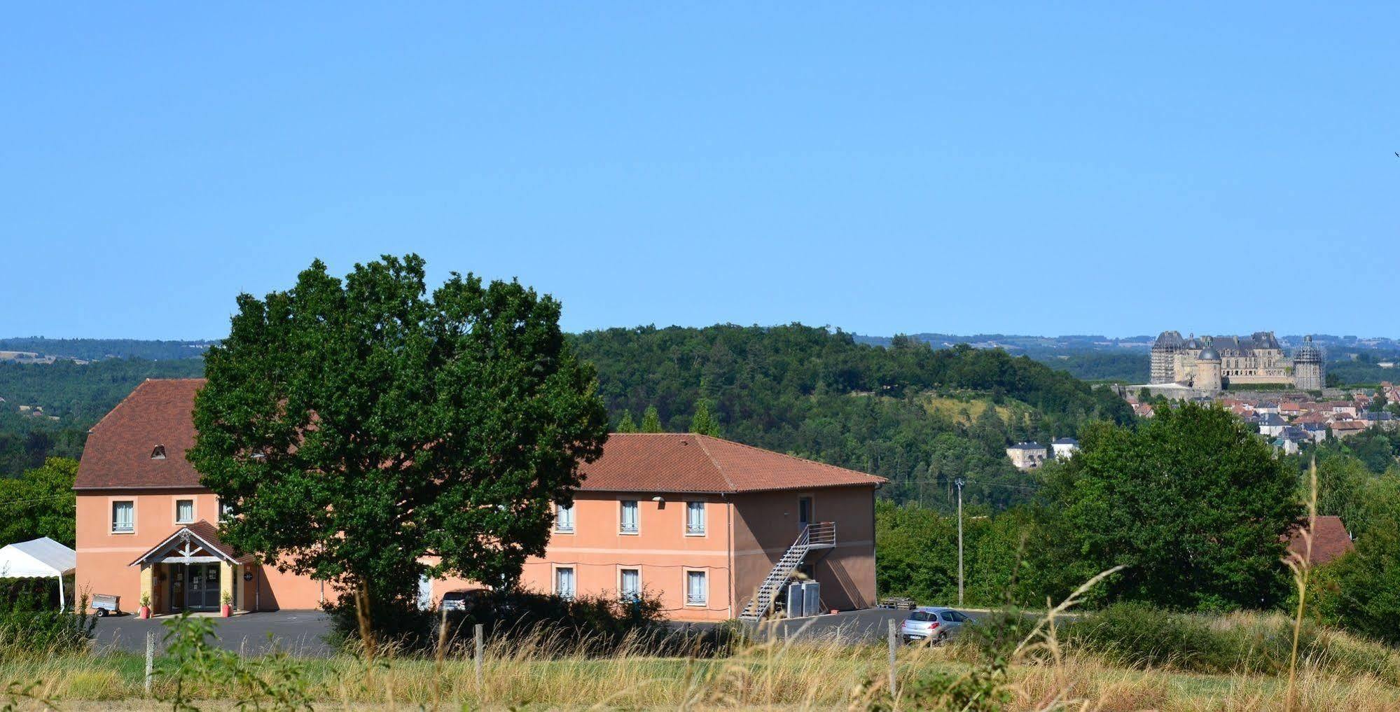Au Perigord Noir Hotell Hautefort Exteriör bild